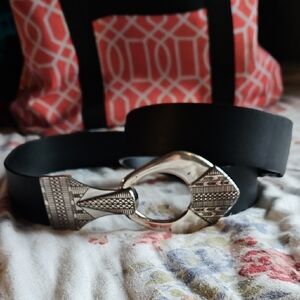 Chico's GenuineBlack Leather Fashion Belt with Silver Buckle Adjustable